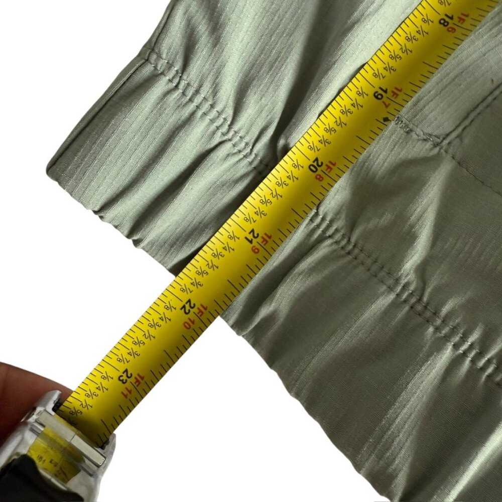 Eddie Bauer NWOT Green Windbreaker Hidden Hood Zipper Jacket Athletic apparel M - Picture 5 of 10